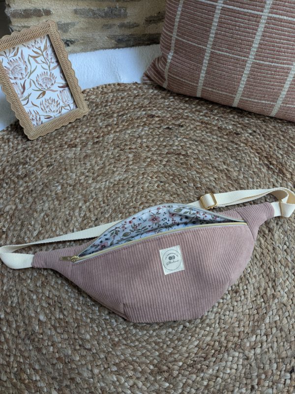 Sac banane en velours rose poudré – Image 2